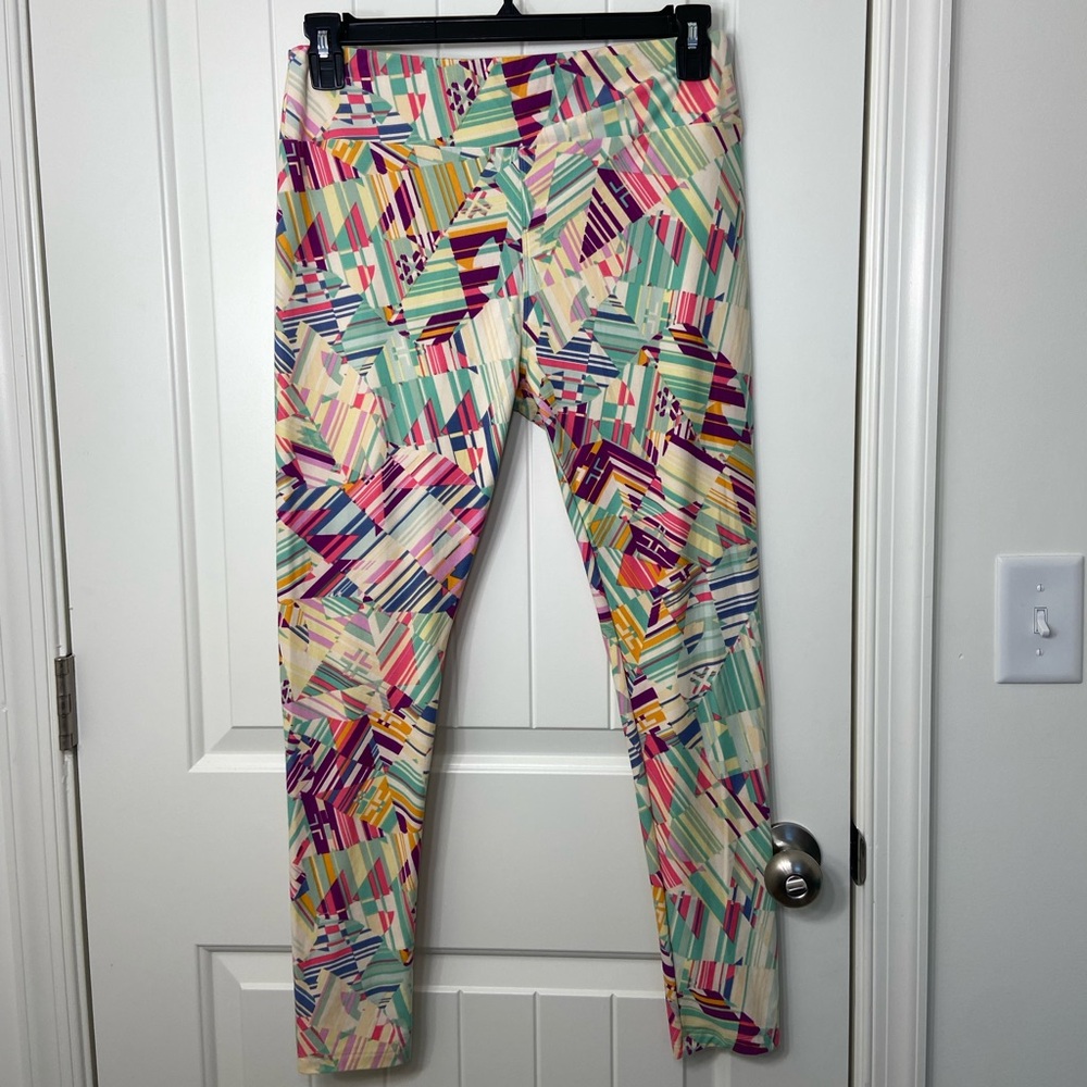 NWOT LulaRoe women’s cream colorful‎ soft stretch high waisted leggings pants